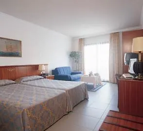 Del Mar 2* יורט דה מאר