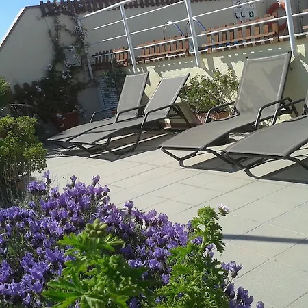 Hotel Del Mar 2*
