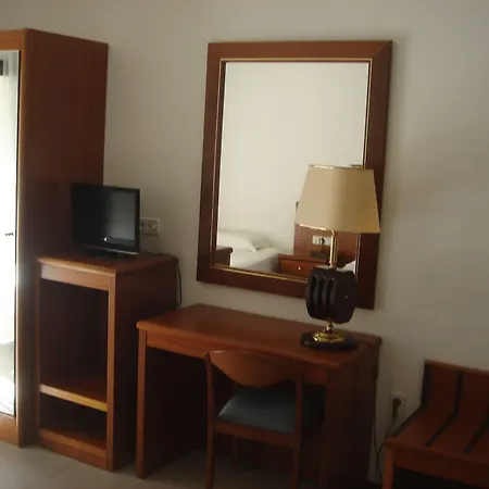 Del Mar Отель Льорет-де-Мар